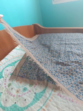 Pañuelo estampado floral azul y marrón