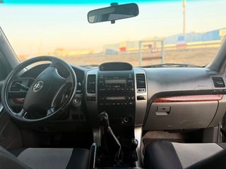 Toyota Land Cruiser 2005