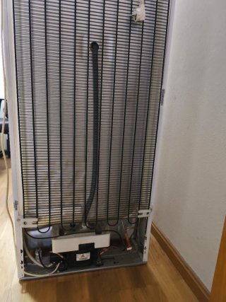 Frigorífico combi Ansonic con congelador
