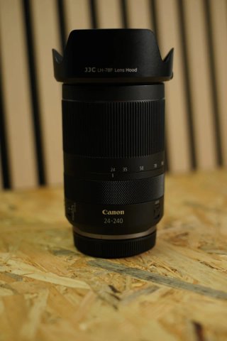 Canon RF 24-240mm f/4-6.3 IS USM