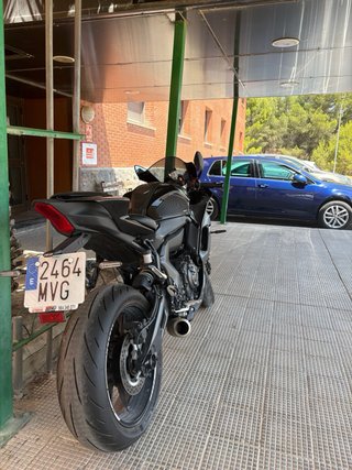 Yamaha r7 2024