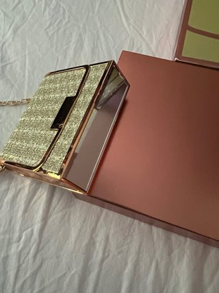 Estuche bolso 3 labiales rojos precintado