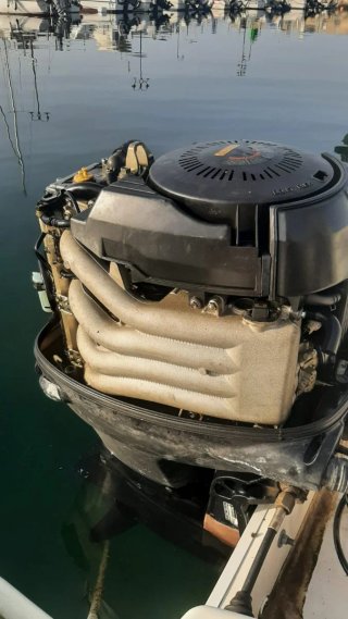 Motor fueraborda Suzuki 90 4T