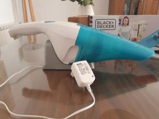 Aspiradora Black+Decker 3.6V