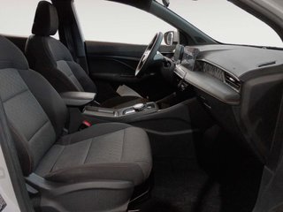 MG MG3 Hybrid+ Standard 143 kW (195 CV)