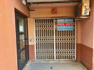 Local comercial en venta en Santa Margarida en Roses