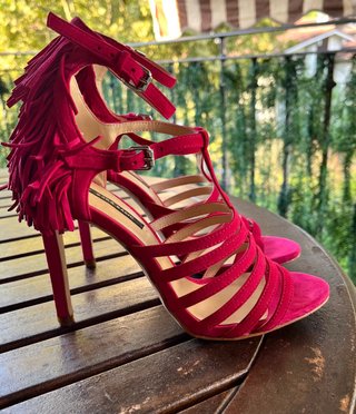 Sandalias Zara Fucsia Flecos Talla 36