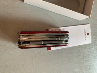 Navaja Victorinox Cyber Tool Roja M