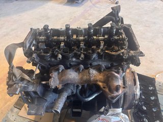 Motor Nissan YD25 para despiece