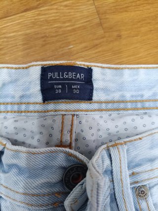 Pantalón vaquero Pull&Bear azul claro