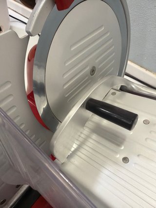 Affettatrice elettrica semiprofessionale RGV