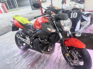 Suzuki GSR 600 2008