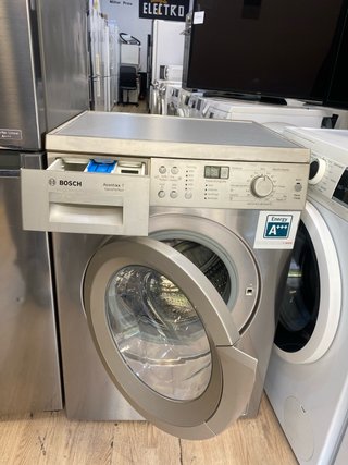 Nevera LG + Lavadora Bosch con Garantía