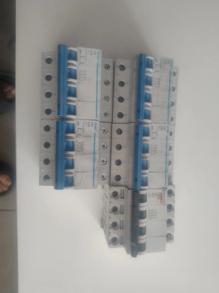 CHNT Interruptores Automáticos C20