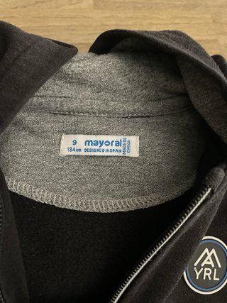 Sudadera niño Mayoral negra con logo