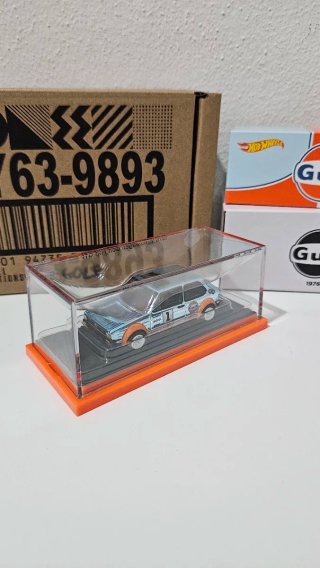 Hot Wheels Gulf 1976 Volkswagen Golf Mk1 GTI