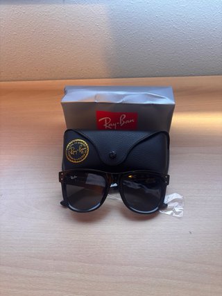 Gafas de sol Ray-Ban negras