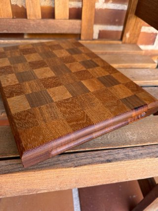 Tabla de cortar madera artesanal