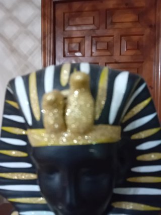 Bustos de Tutankamón y Nefertiti