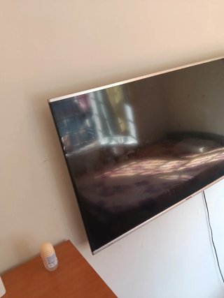 ¡SE ALQUILA HABITACIÓN!