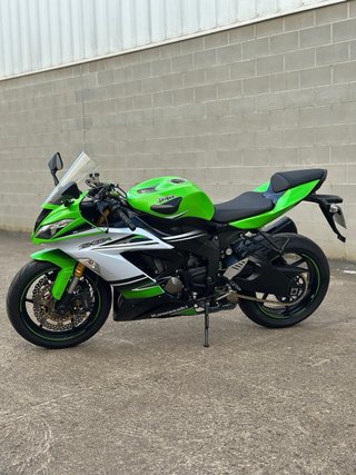 Kawasaki Ninja ZX6R 636