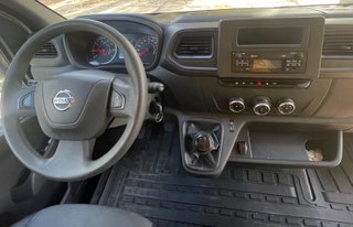 2022 Nissan NV400-Interstar muy bien cuidada