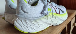 Deportivas New Balance Fresh Foam X More V4