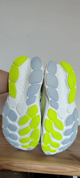 Deportivas New Balance Fresh Foam X More V4