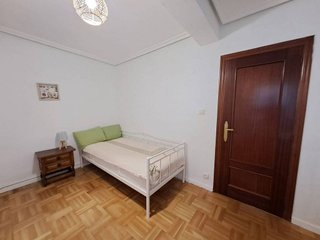 Piso en alquiler en Gamonal en Burgos