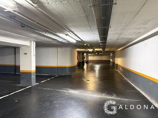 Garaje en venta en El Antiguo en San Sebastián-Donostia