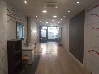 Local comercial en alquiler en Pueblo Nuevo en Madrid
