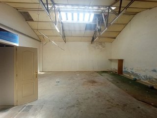 Local comercial en alquiler en Pueblo Nuevo en Madrid