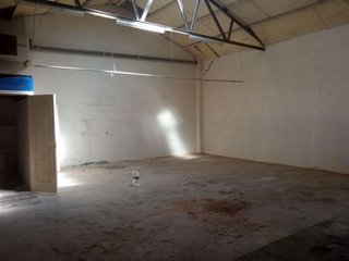 Local comercial en alquiler en Pueblo Nuevo en Madrid