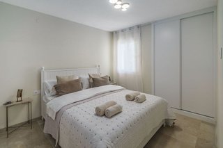 Piso en alquiler en Playa Bajadilla-Puertos en Marbella