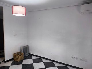 Piso en alquiler en Cruz Roja en Sevilla
