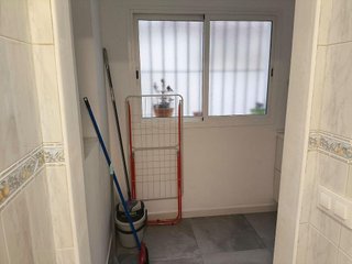 Piso en alquiler en Cruz Roja en Sevilla