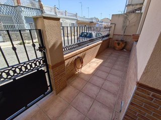 Casa adosada en venta en Barrio de Peral en Cartagena