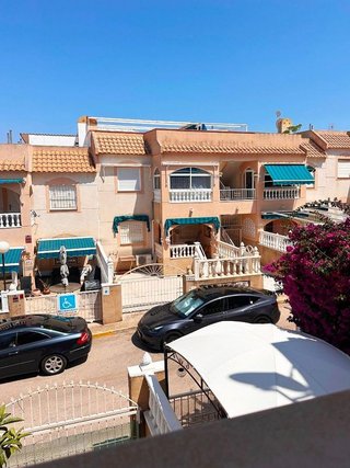 Casa adosada en venta en Centro en Torrevieja
