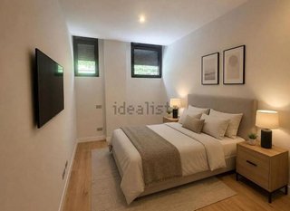 Piso en venta en San Juan Bautista en Madrid