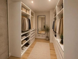 Piso en venta en San Juan Bautista en Madrid