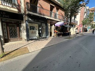 Local comercial en alquiler en Mestral en Reus