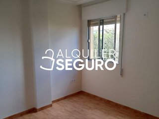 Piso en alquiler en Bellavista en Sevilla