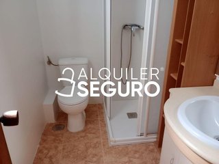 Piso en alquiler en Bellavista en Sevilla