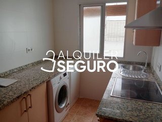 Piso en alquiler en Bellavista en Sevilla
