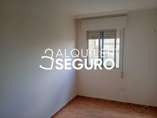 Piso en alquiler en Bellavista en Sevilla