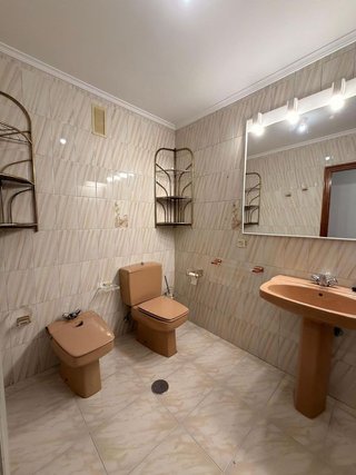 Piso en alquiler en Milán - Pumarín - Teatinos en Oviedo