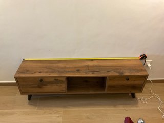 Mueble TV madera como nuevo