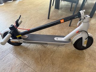 Patinete Xiaomi Mi Scooter 3 Blanco