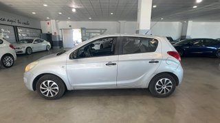 Hyundai I20 1.2 COMFORT AA ESP (2010)