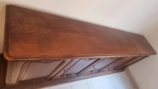 Cómoda de madera maciza